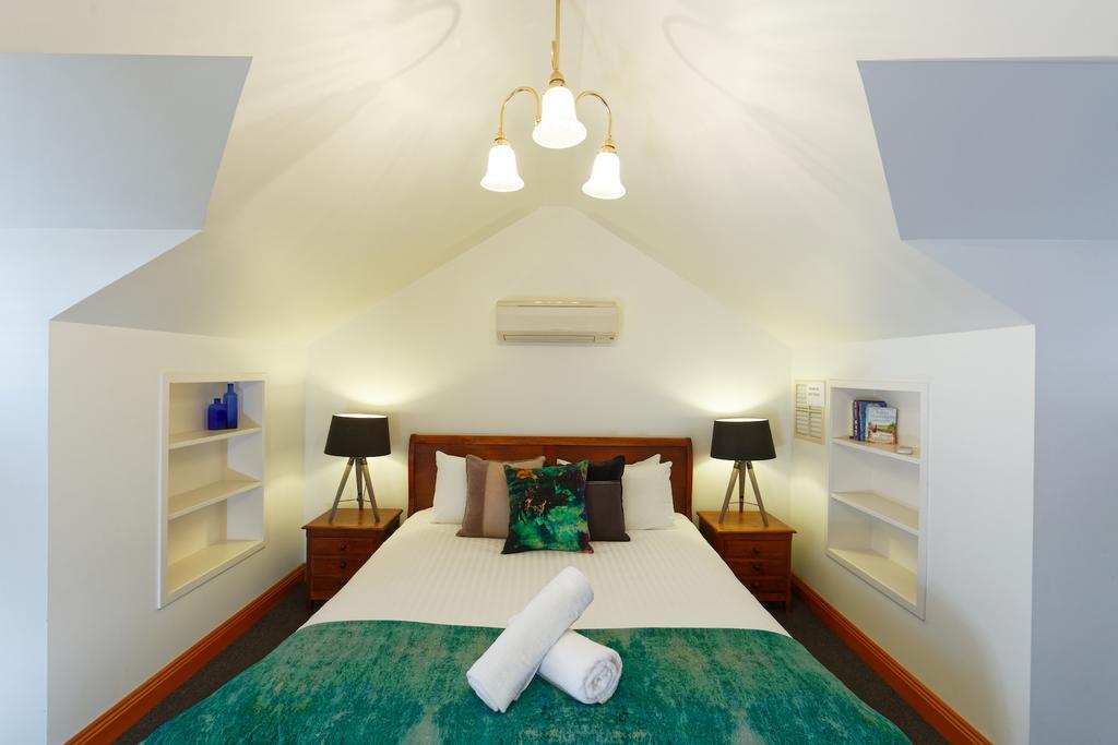 54 On Bank Hotel พอร์ตแฟรี ภายนอก รูปภาพ